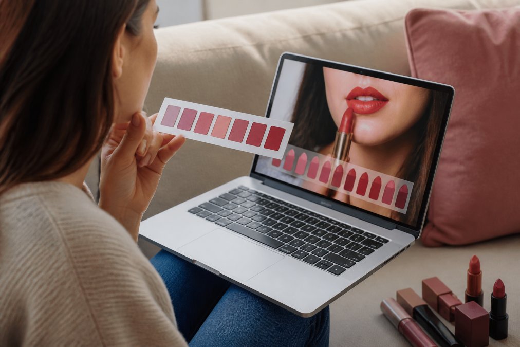 How to Choose Lipstick Shade Online: A 2026 Guide
